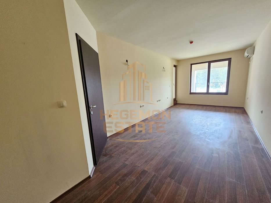 Продава се Двустаен апартамент в к.к. Златни пясъци - 80 кв.м за 1740 €/кв.м - Снимка #5