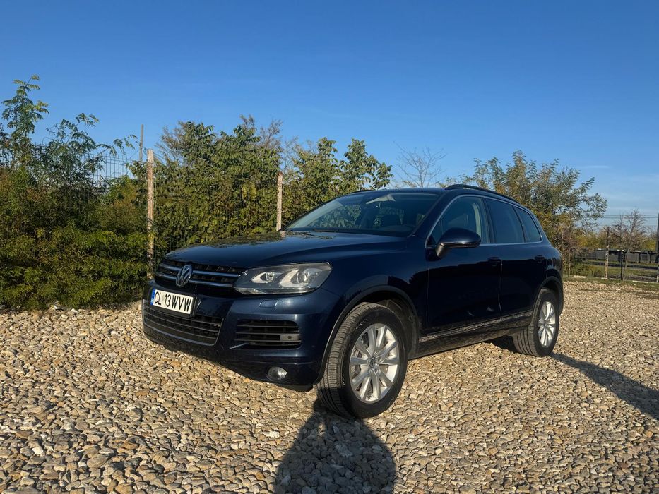 Vând VW Touareg 3.0 TDI 245cp 4x4 DSG