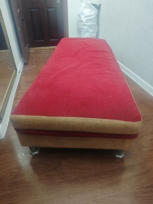Отдам бесплатно даром тахта б/у