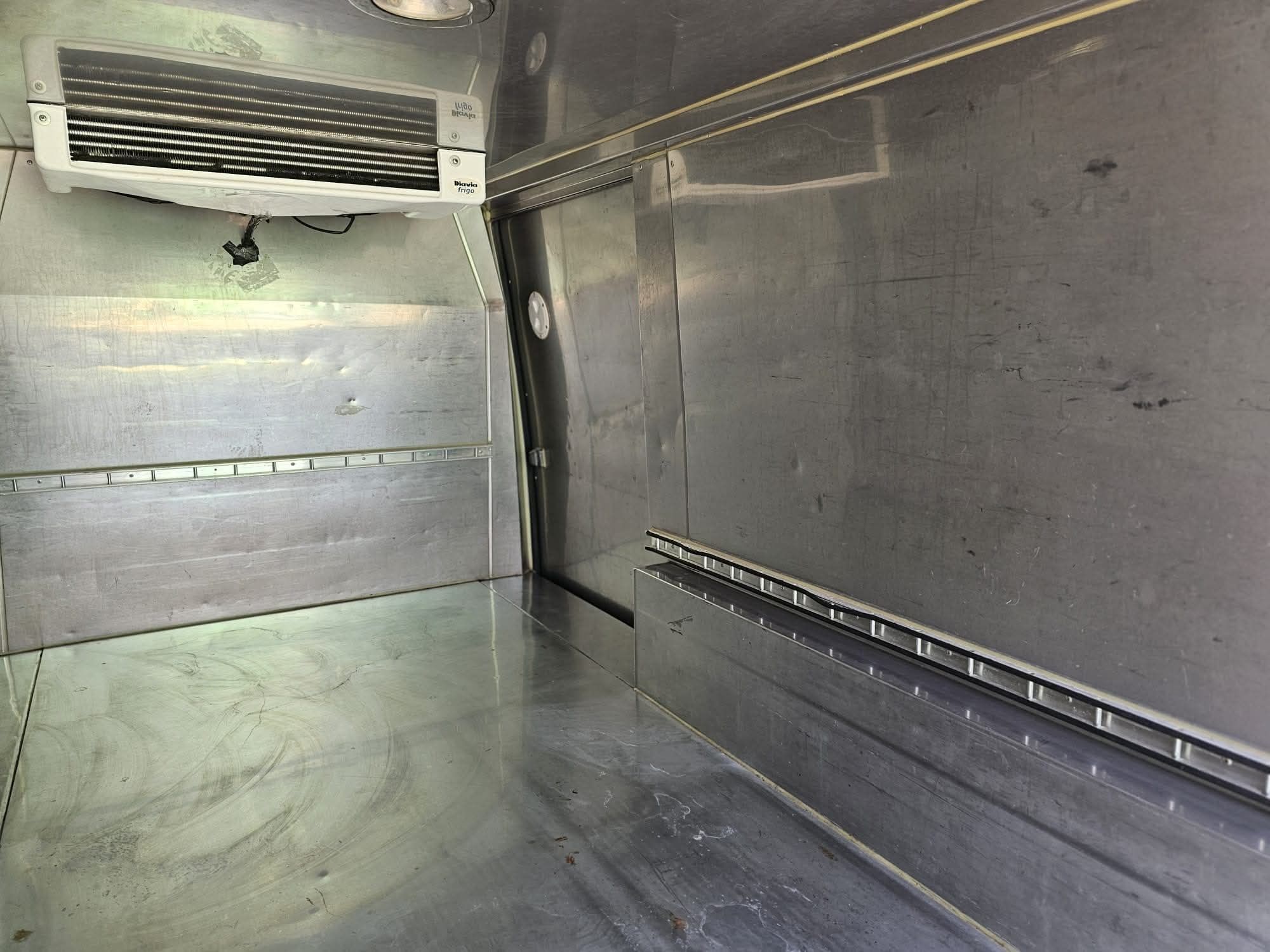 Volkswagen   T6 frigorific - 2 grade- extra long