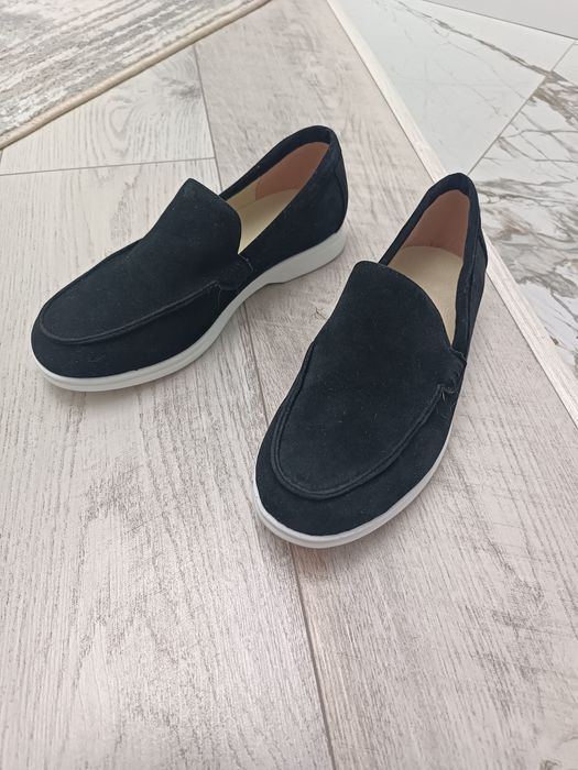 Новый туфли качественные