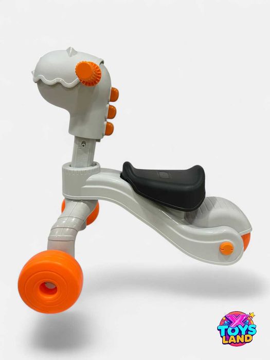 Детский трёхколёсный велосипед.