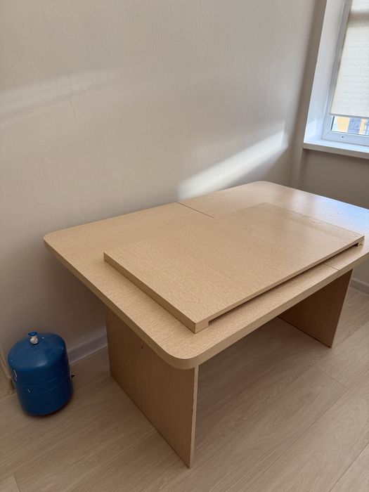 Кухонный стол 140х90см