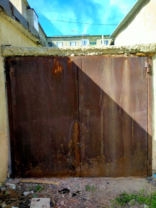 Ворота гаражные высота 2,0,ширина 2,50