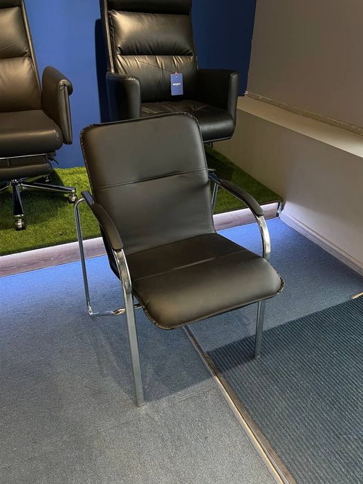 Офисное кресло модель самбо