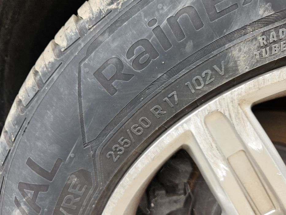 Лети джанти с гуми за GLK 235/60/17 Mercedes