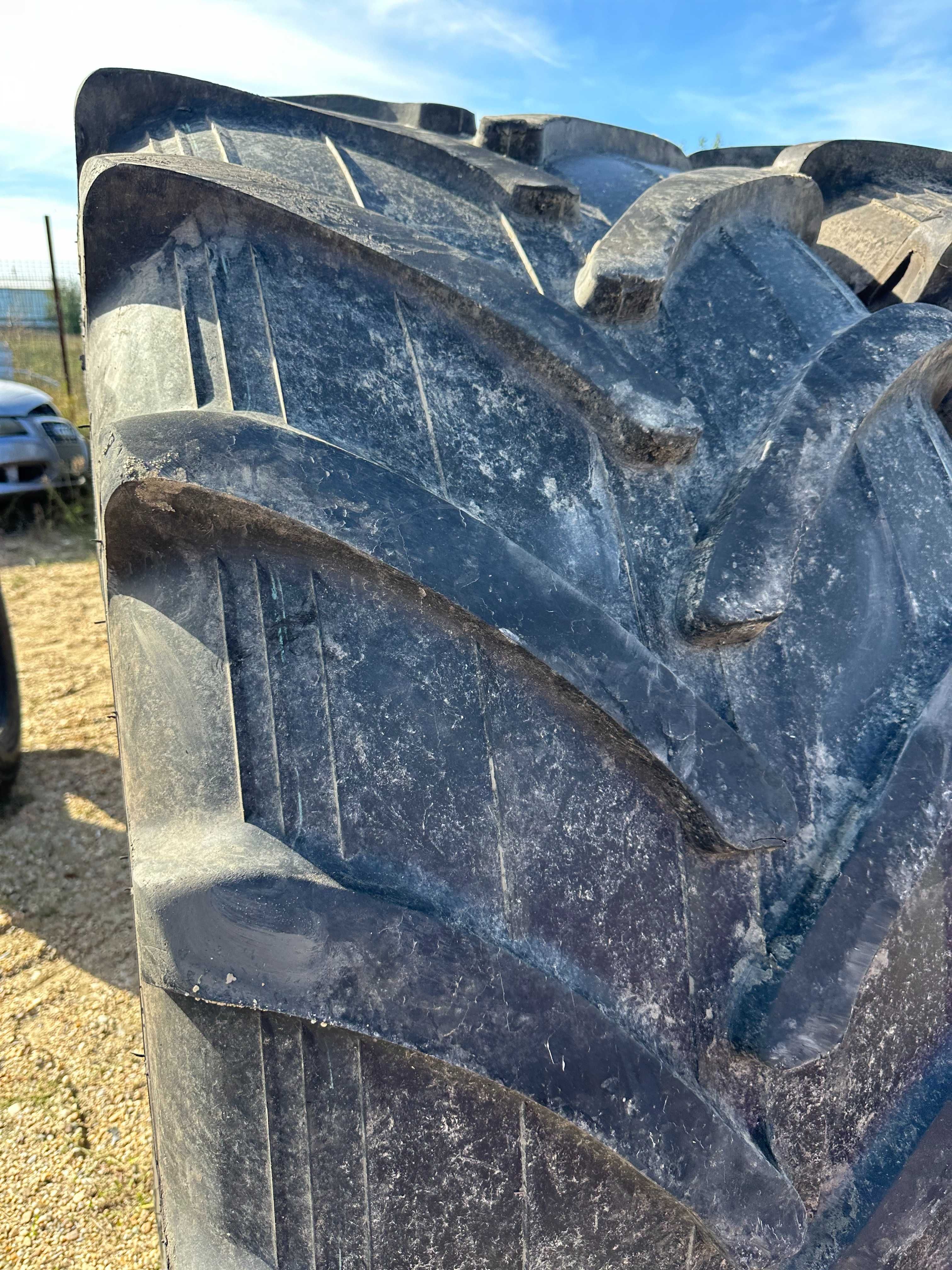 Cauciucuri de combina 800/65 R32