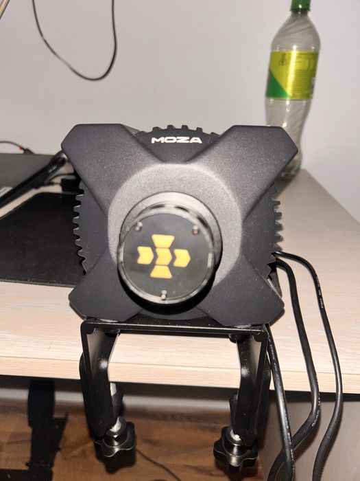 Volan Gaming Moza R3