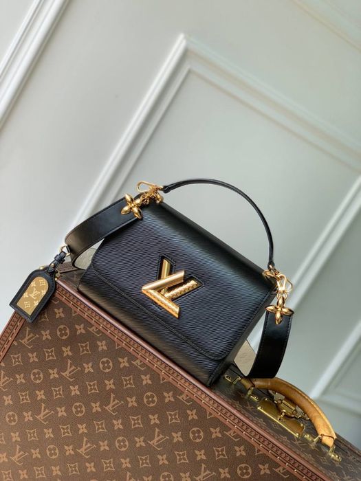 Geanta Louis Vuitton Twist Epi