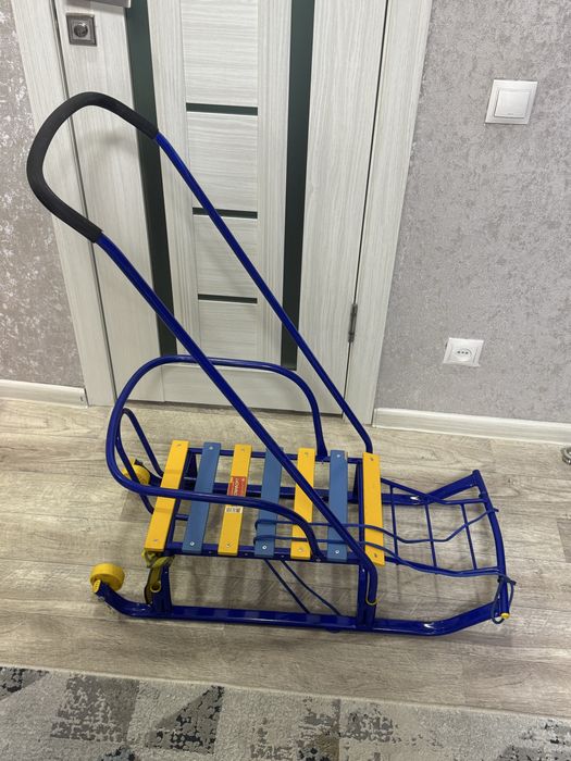 Продам детские санки в отличном состоянии