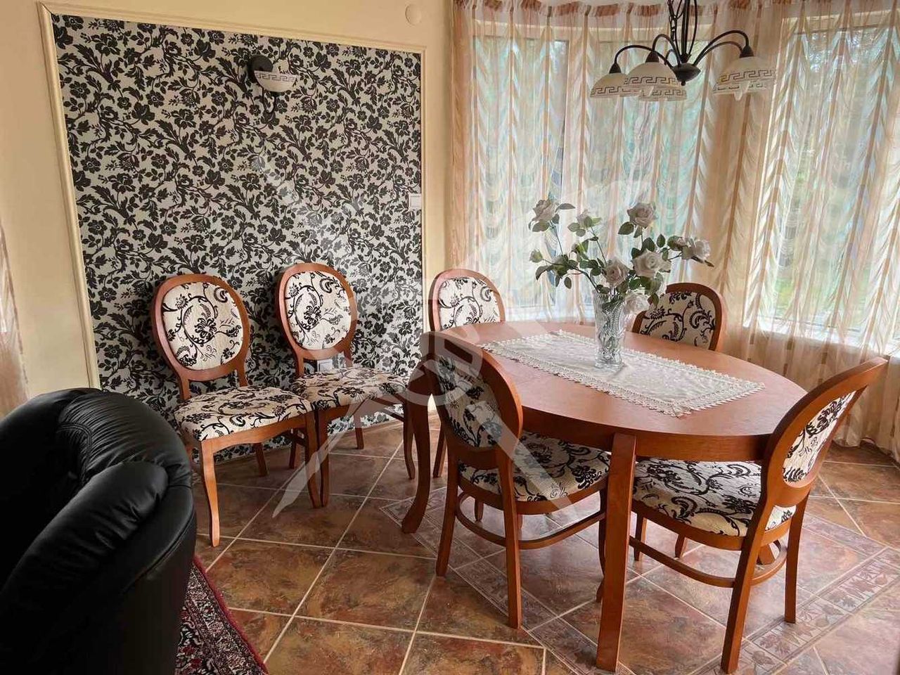 Продава се Къща в с. Безден, Област София-област - 250 кв.м за 1680 €/кв.м - Снимка #1