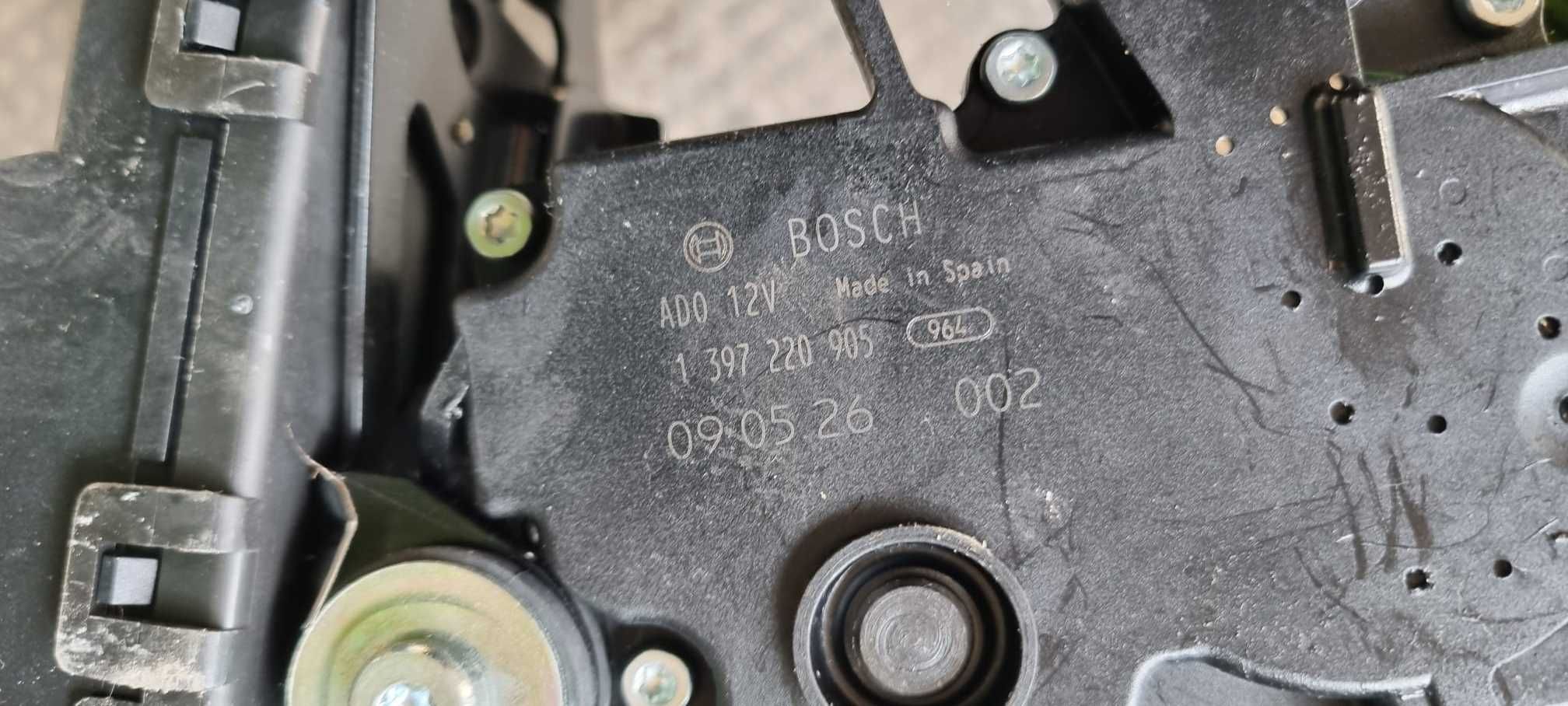 Motoras stergator haion BMW Seria 3  E91 cod 7208601