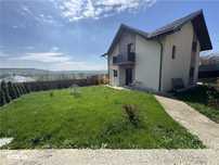 Casa de închiriat 4 camere Letcani