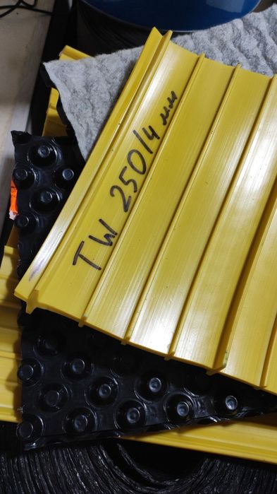 Мембрана, битум, мастика, праймер,  фольгаизол, полизол
Праймер битум