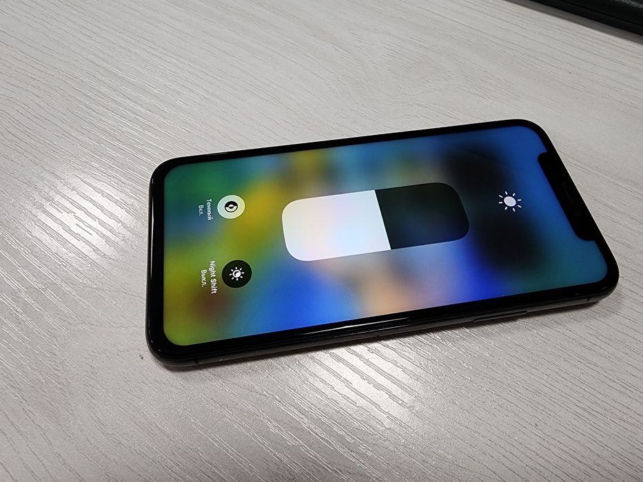 Iphone X  256GB Black Holati Tinu