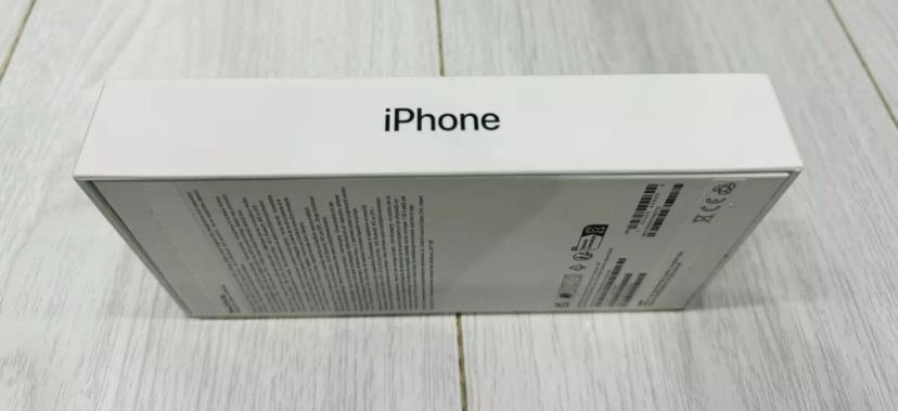 iPhone 15 PRO NOU  256 GB  0 minute / 0 cycluri