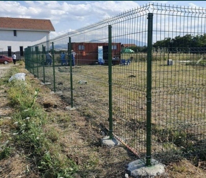 Executam garduri porți imprejmuiri din plasa bordurata sau alte modele