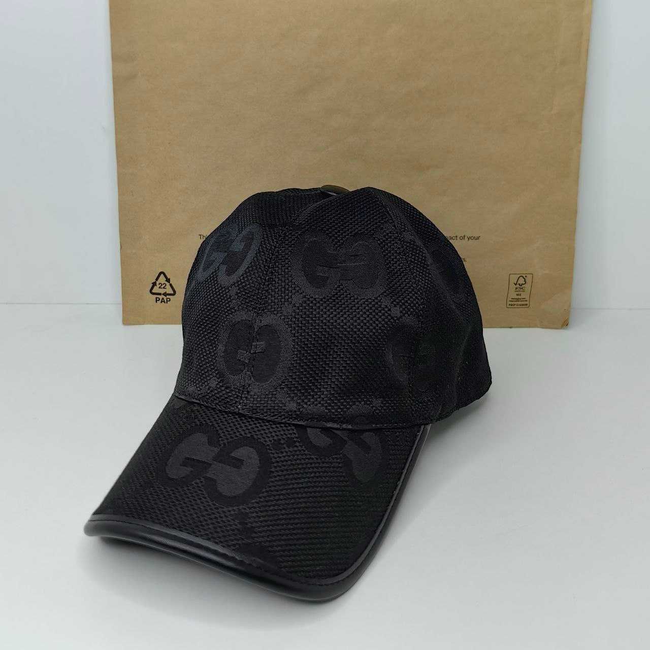 Шапка с козирка Gucci hat