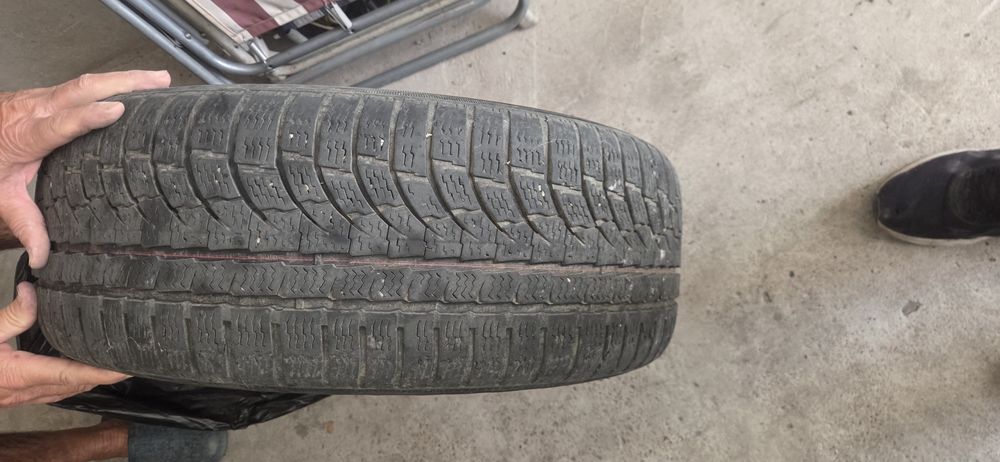 Зимни гуми Nokian 16"