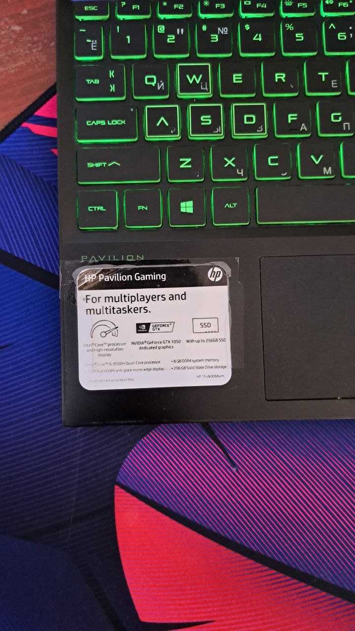 ***Noutbuk HP Pavilion