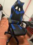 Scaun gaming nou