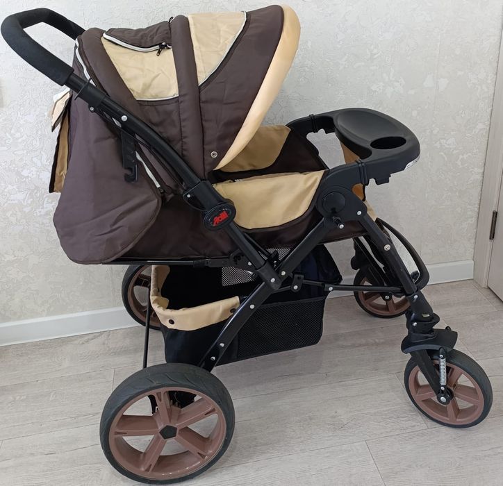 Продам детскую коляску