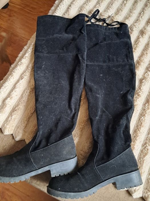 Продам замшевые ботфорты