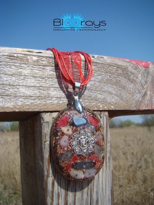Pandantiv Orgonic Oval cu Hematit, Coral Rosu, Opal Roz, Labradorit