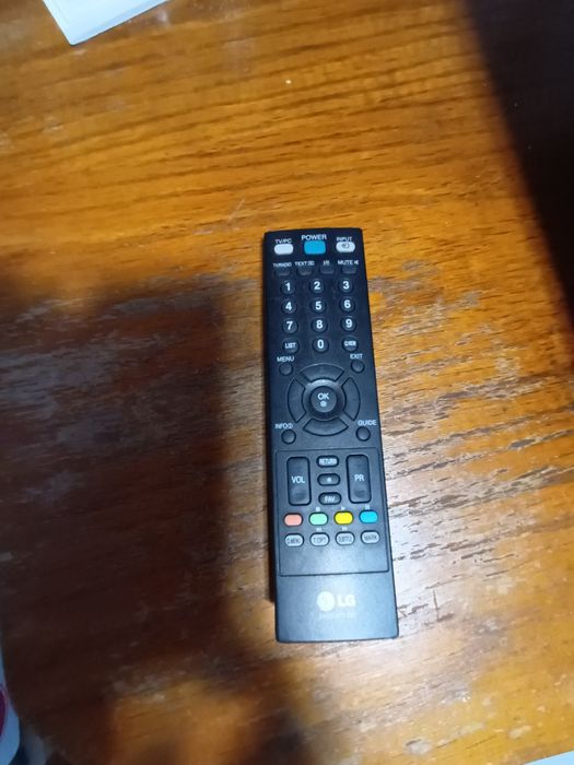 Vănd televizor LG diagonala 58