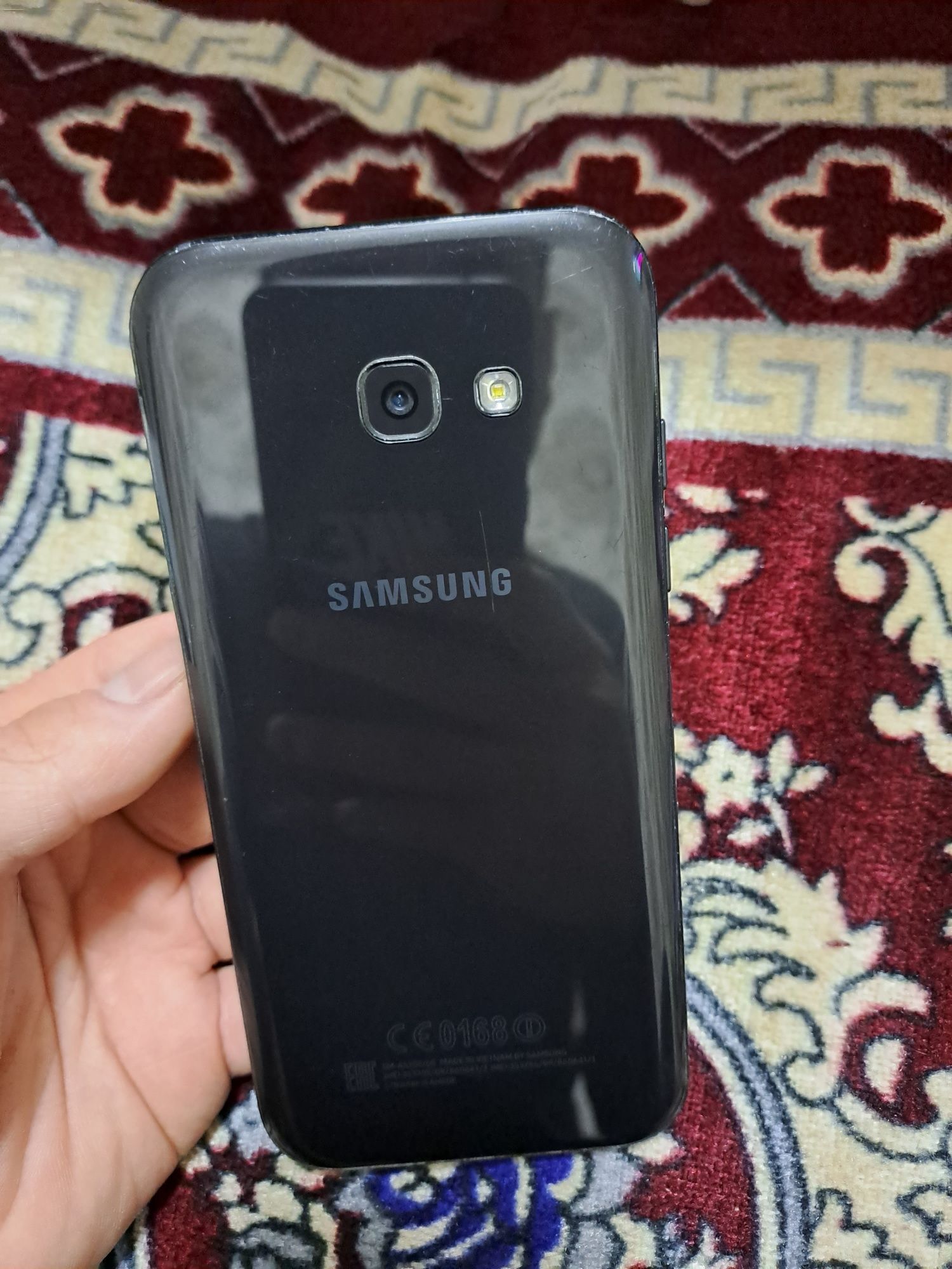 Samsung A5 aybi ekrani ketgan