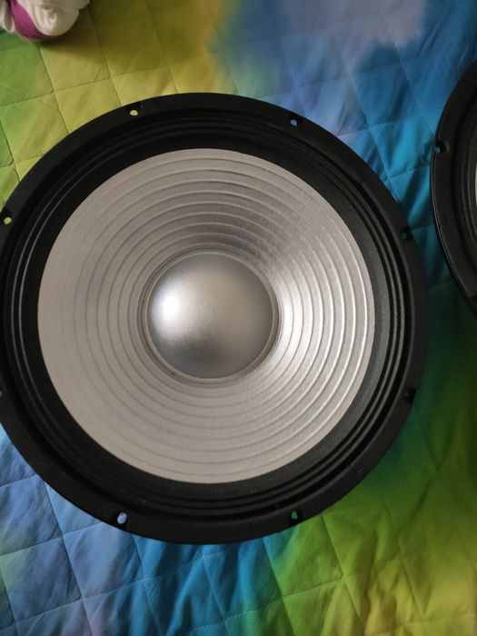 Difuzoare 15 /noi  B/C