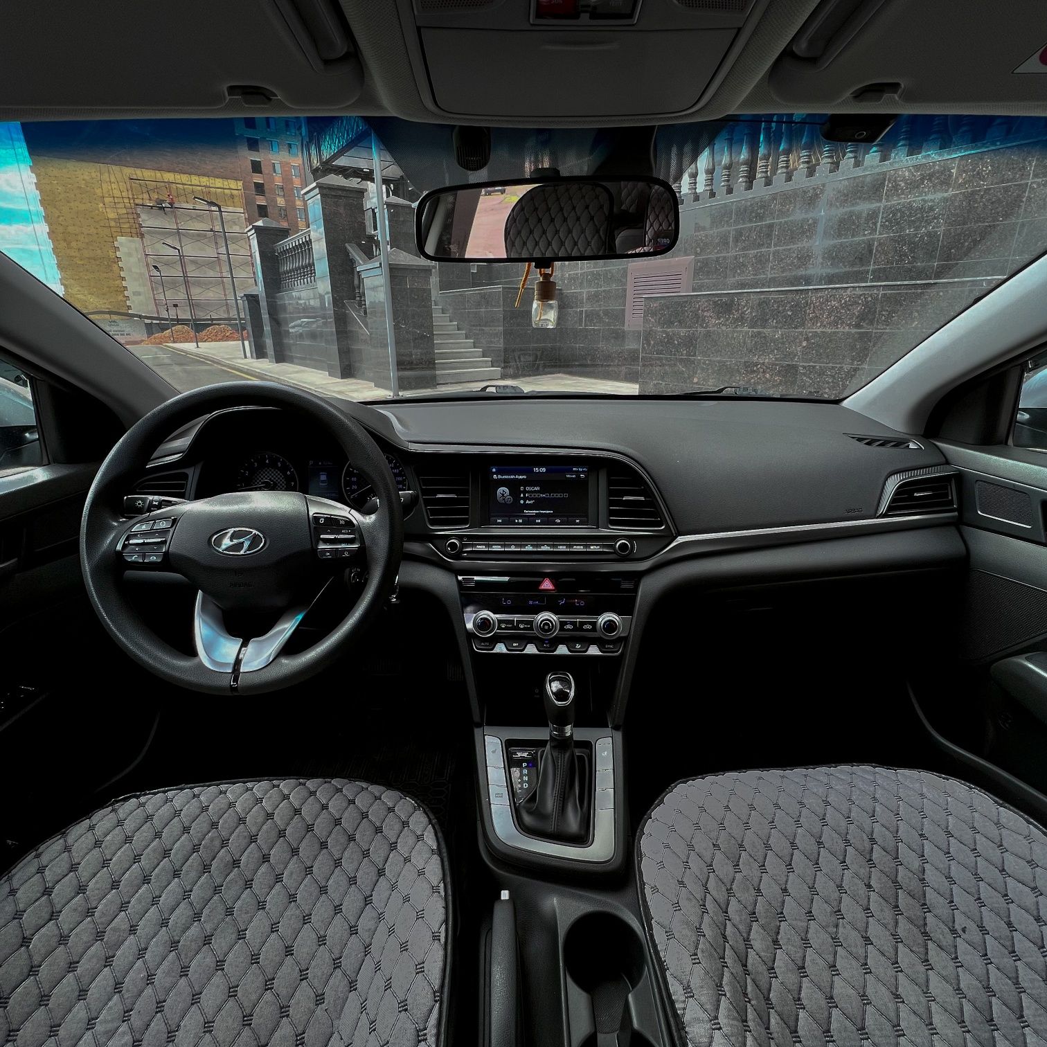 24на7 Прокат Hyundai Elantra Без водителя Авто аренда машин Автопрокат