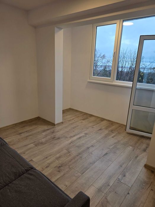 Тристаен апартамент с гледка към морето от собственик