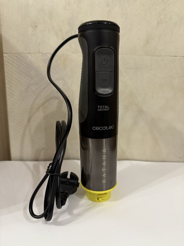 Ръчен пасатор Cecotec