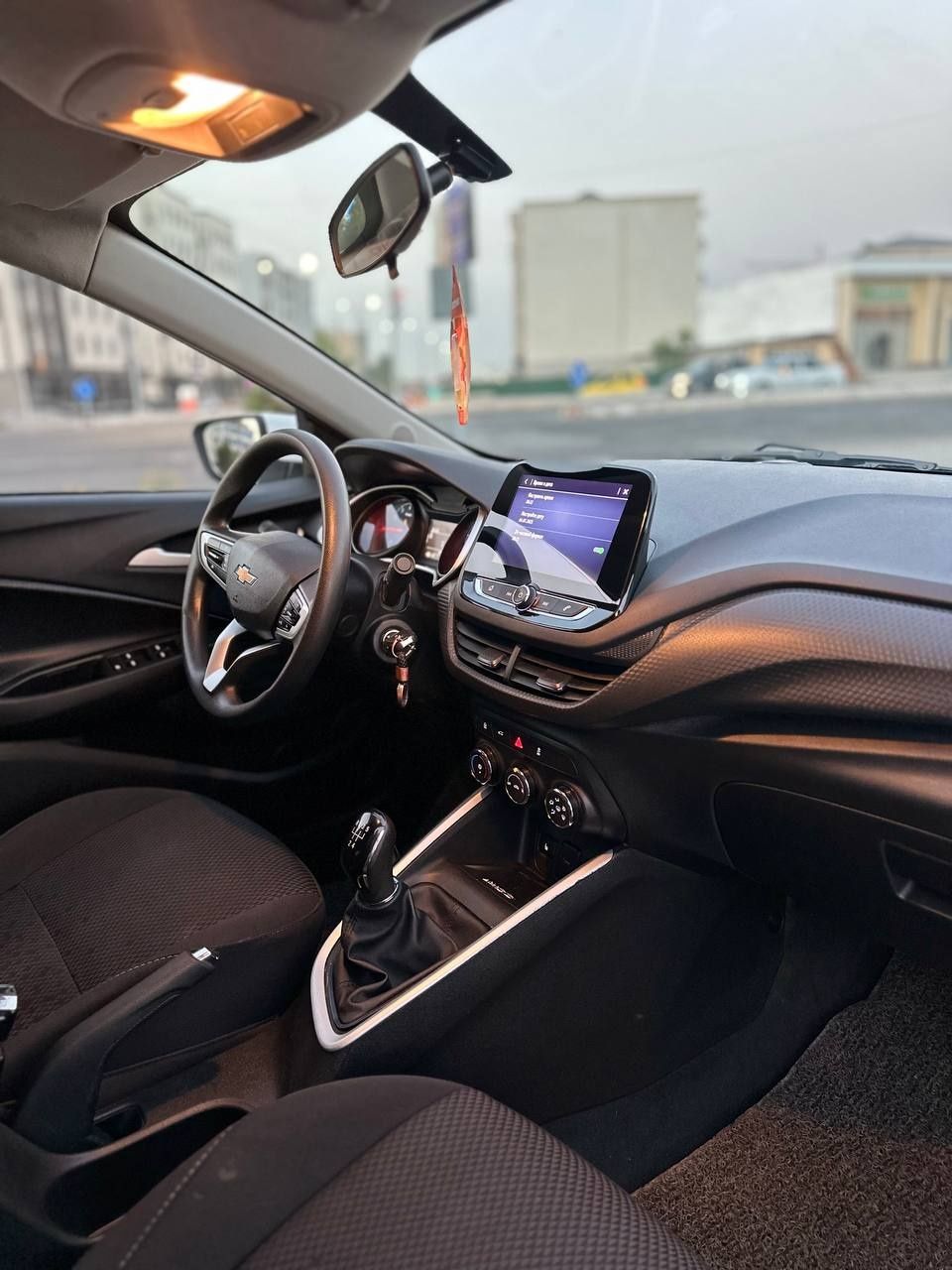 Onix Ls 3 pozitsiya mexanika 2023y