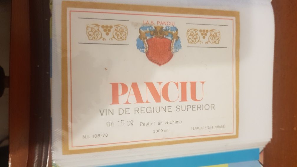 Lot 80 etichet vin,bere,țuica din perioada comunistă