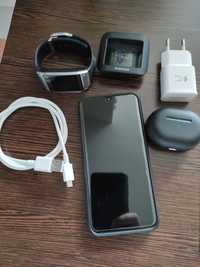 Samsung a20e+smartwatch+earpods