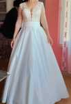 Rochie mireasa 34-36, tafta & trena Best Bride cu trena & voal cadou