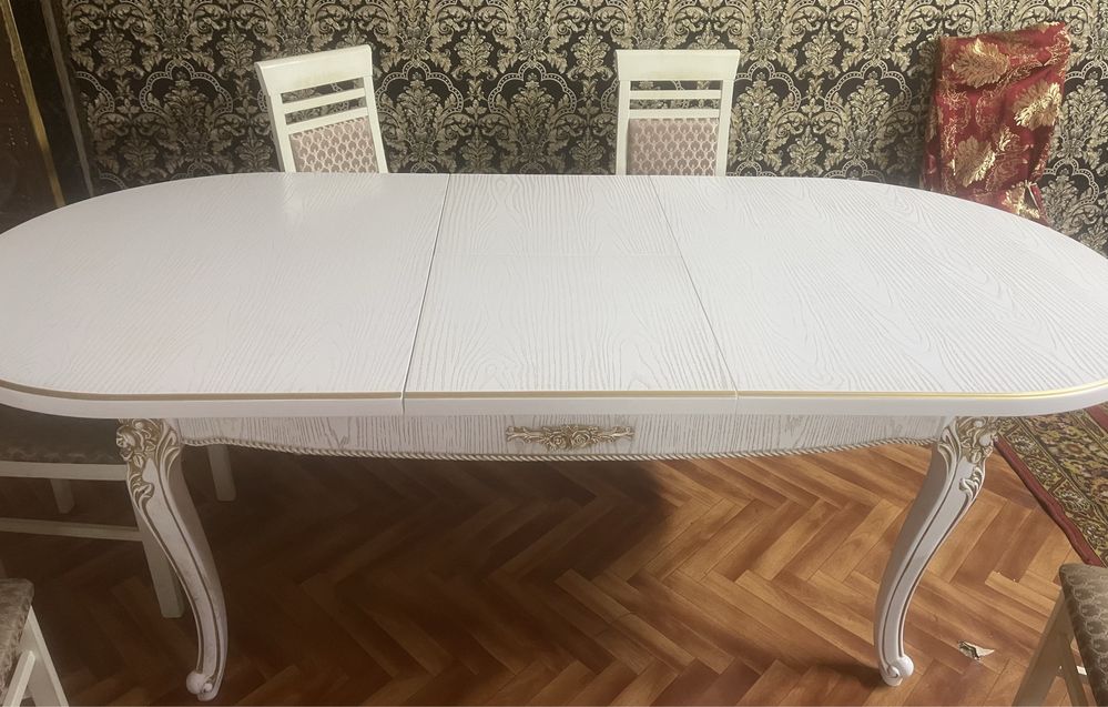 Продам стол