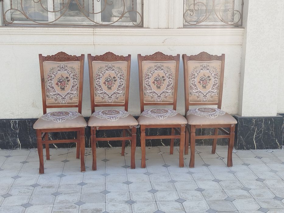 Toy va boshqa marosimlar uchun stol stul prakatga beriladi.