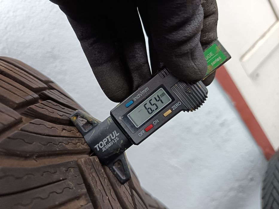 Anvelope MS iarna 205 55 16 Michelin 2022 6.5-7mm