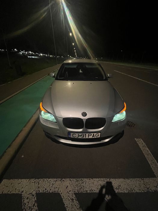 Vand Bmw 530xd an 2006 autoutilitara
