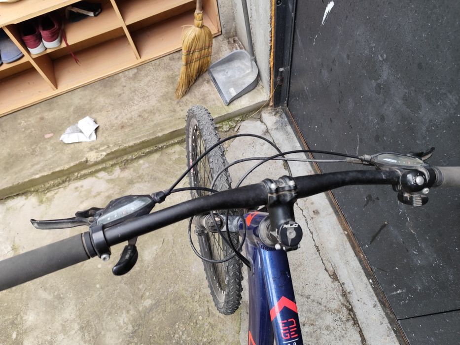 Vând bicicletă LAPIERRE EDGE 2.9