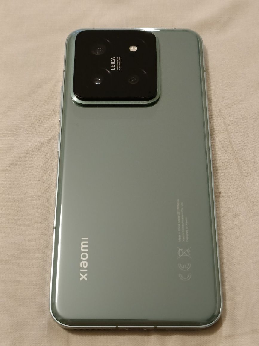 Xiaomi 14 Green 12/512 GB Impecabil
+ Smartwatch Xiaomi Watch 4