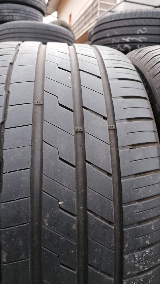 Anvelope vara 275/45/20 cu 305/40/20 hankook