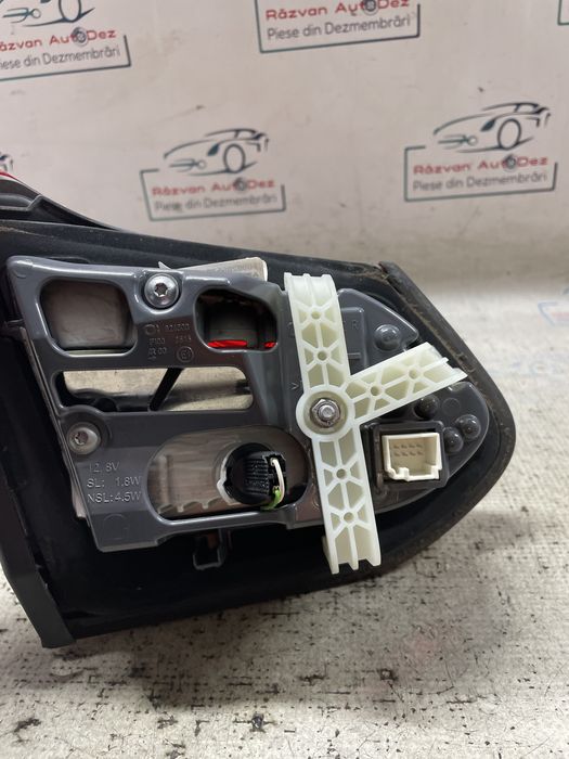 stop dreapta hayon  mercedes c-class w205/s205 break  2.2 motorina 201