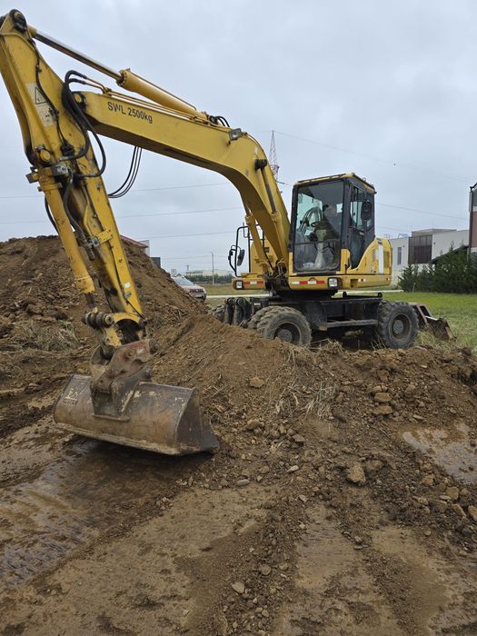 Excavator Komatsu PW 160