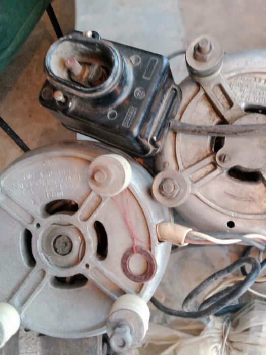 Продам электродвигатели 2 шт.