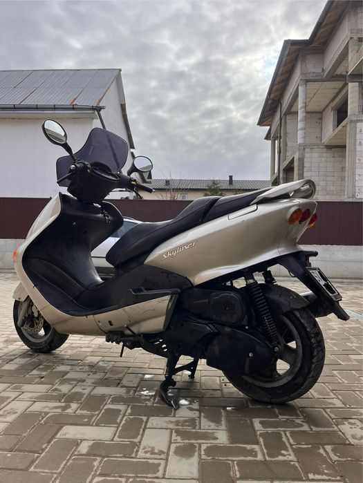Scuter Yamaha mbk skyliner 125