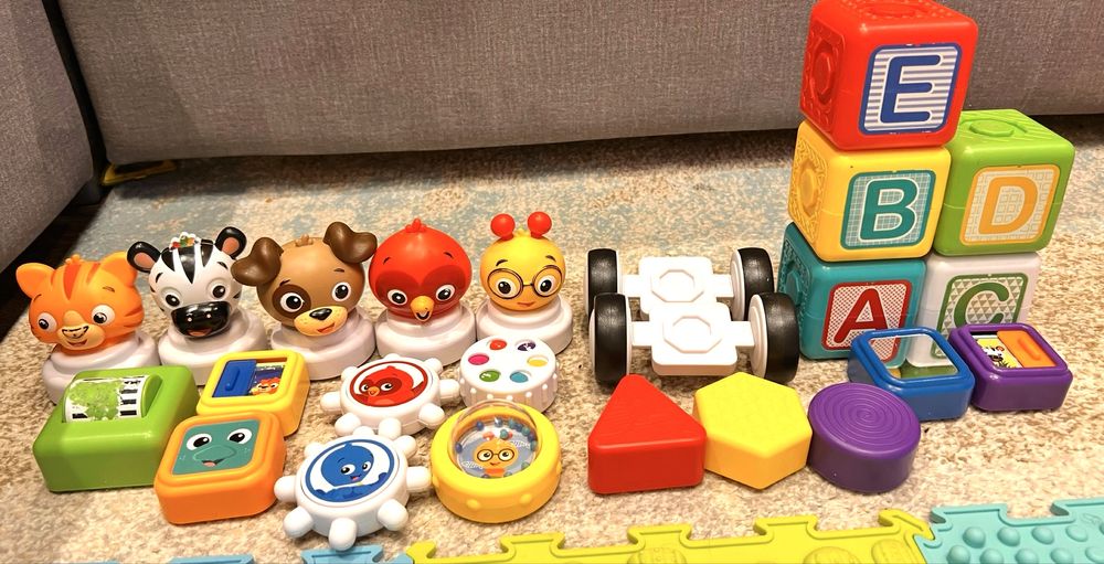 Играчки Baby Einstein